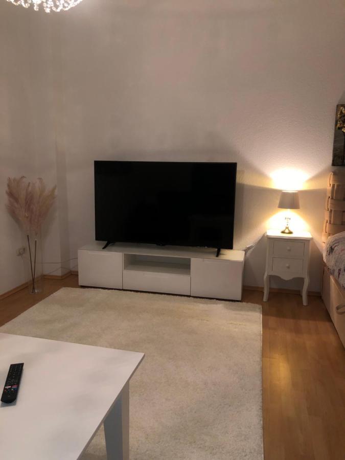 Wohnung Am Schlossgarten Schwerin  Buitenkant foto